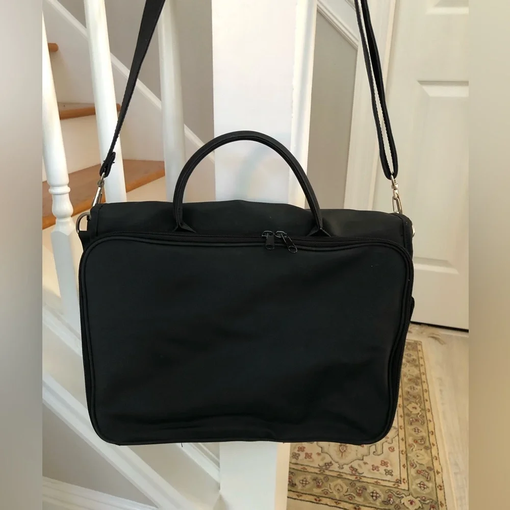 Rosetti New York Black Business Laptop Briefcase Bag - Picture 11 of 16